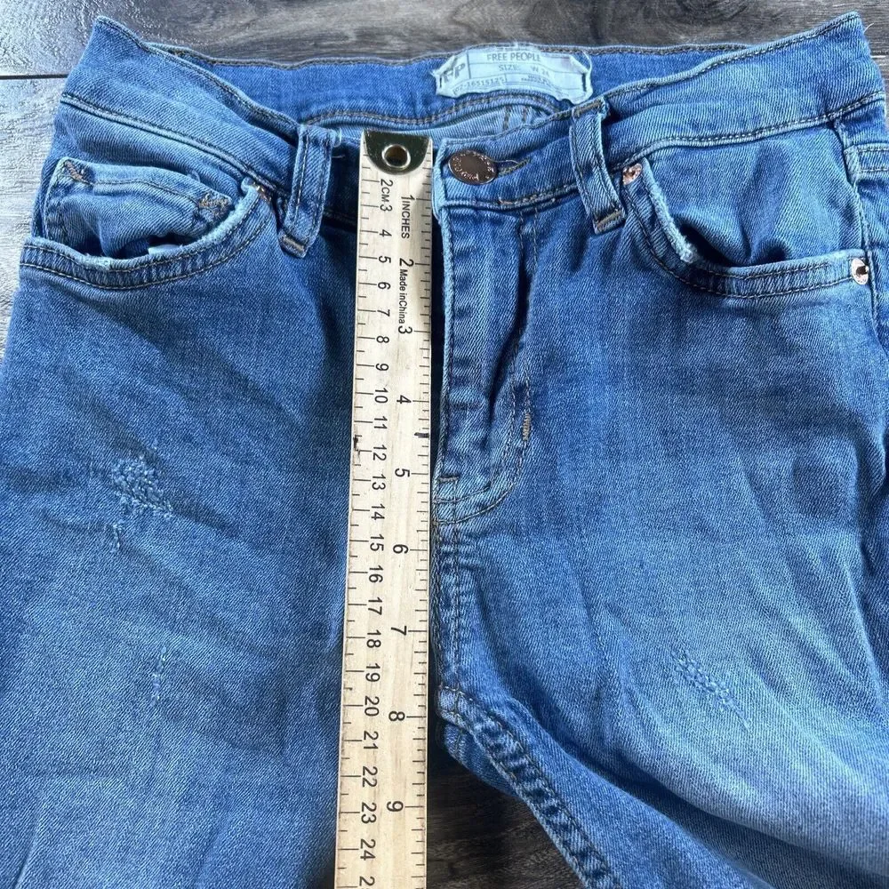 Free People Jeans Womens 24 Blue Ankle Skinny Frayed Raw Hem Ripped Distressed‎